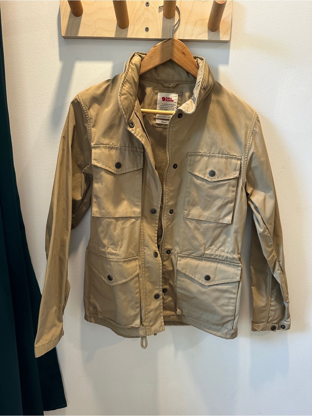 Fjallraven Women's Tan Field Jacket